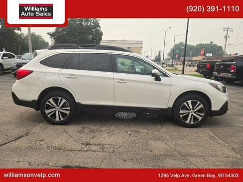 Used 2019 Subaru Outback 2.5i Limited AWD/4WD image 3