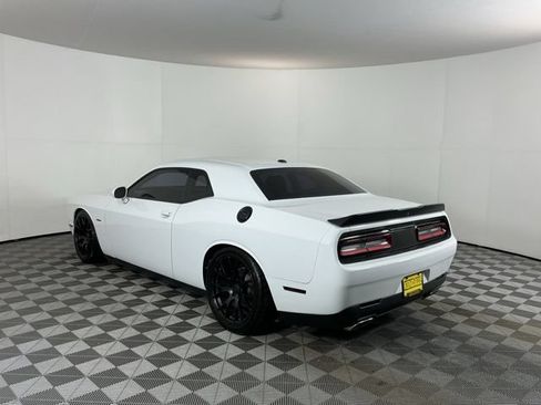 Used 2017 Dodge Challenger R/T w/ Blacktop Package RWD image 7