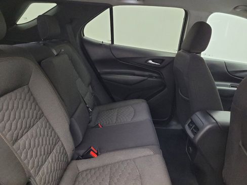 Used 2018 Chevrolet Equinox LT AWD/4WD image 19
