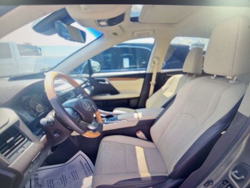 Used 2017 Lexus RX 350 FWD w/ Premium Package image 3