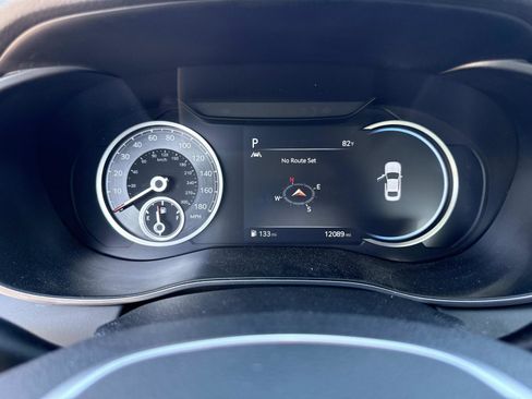 Used 2022 Genesis G70 2.0T w/ Prestige Package image 31