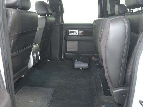 Used 2014 Ford F150 Platinum image 25