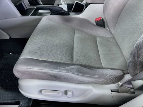 Used 2012 Honda Accord LX image 17