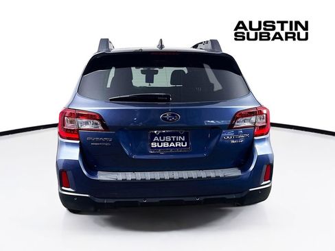 Used 2017 Subaru Outback 3.6R Limited AWD/4WD image 6