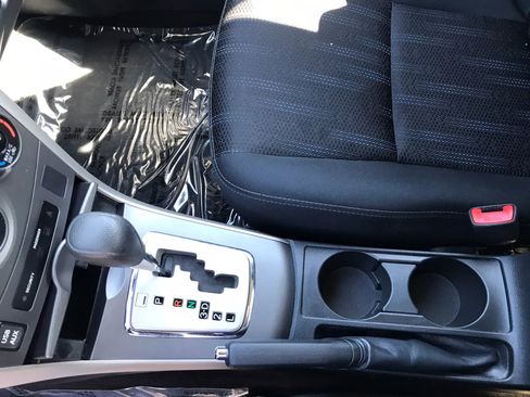 Used 2012 Toyota Corolla S image 23