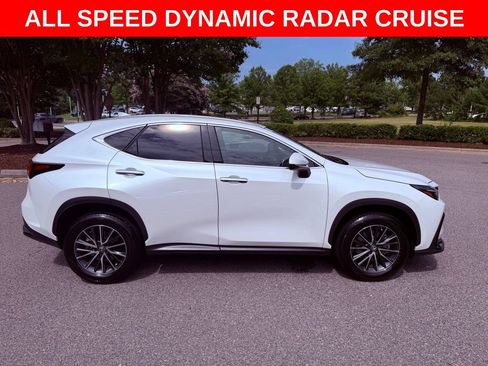 Certified 2025 Lexus NX 250 FWD w/ Towing Package (2000 Lbs) image 9