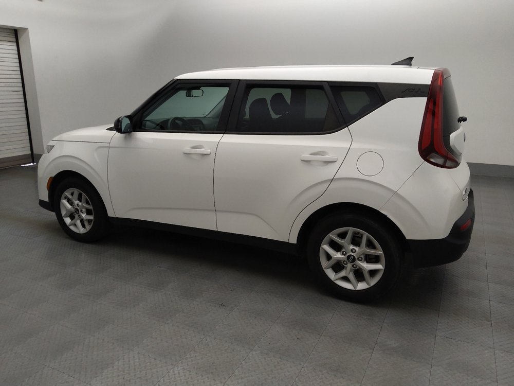 Used 2021 Kia Soul S FWD image 3