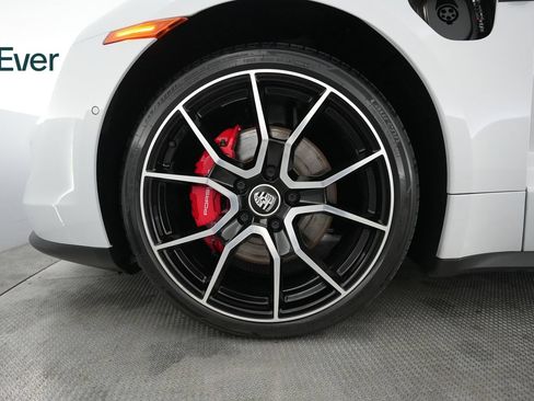 Used 2023 Porsche Taycan 4S w/ Premium Package AWD/4WD image 19
