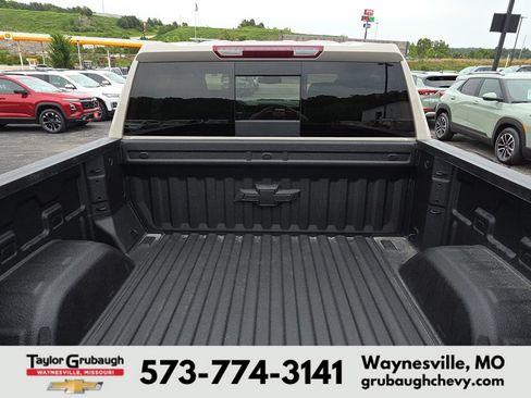 New 2026 Chevrolet Silverado 1500 RST w/ Convenience Package II AWD/4WD image 8