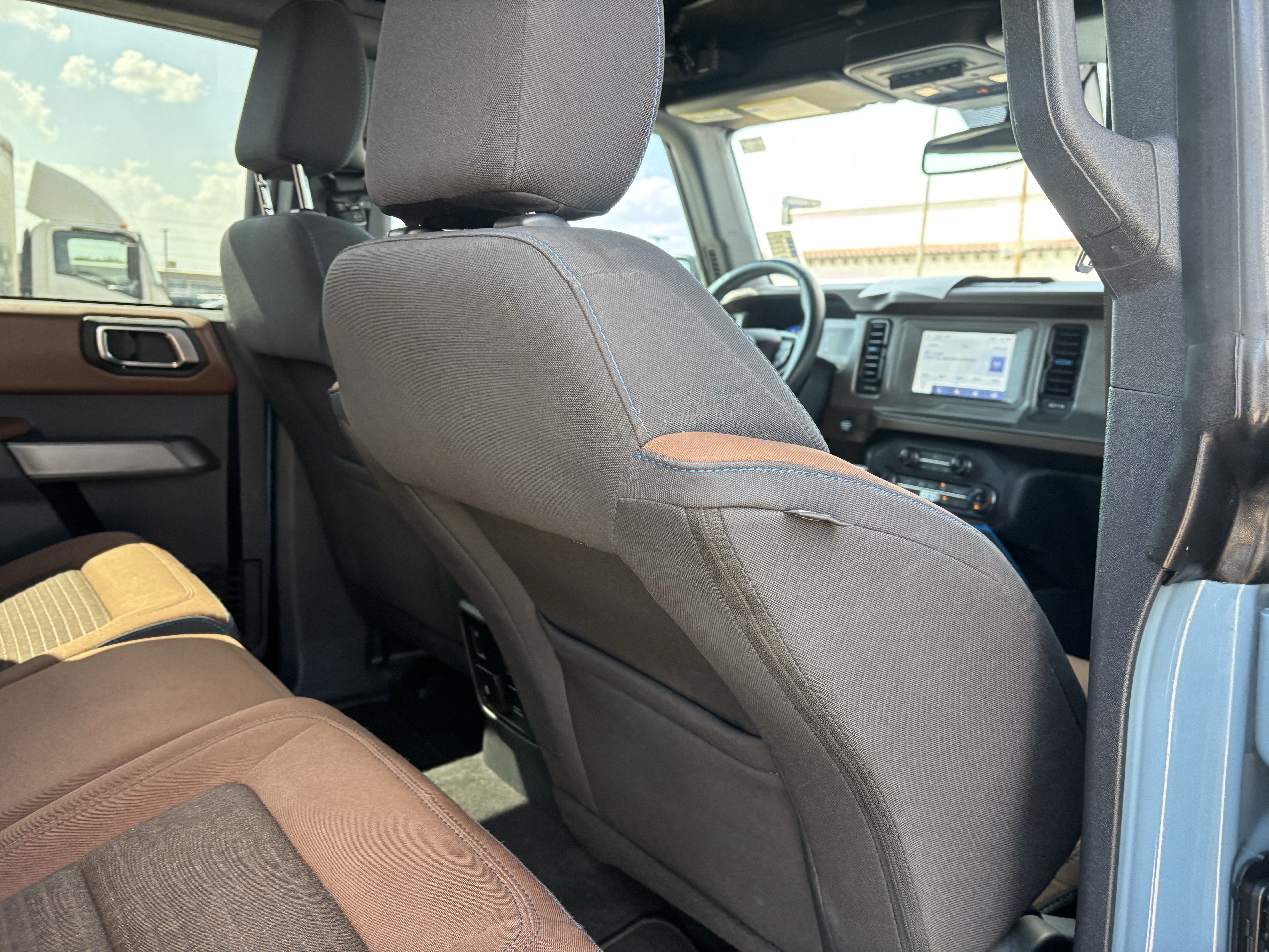 Certified 2022 Ford Bronco Outer Banks AWD/4WD image 21