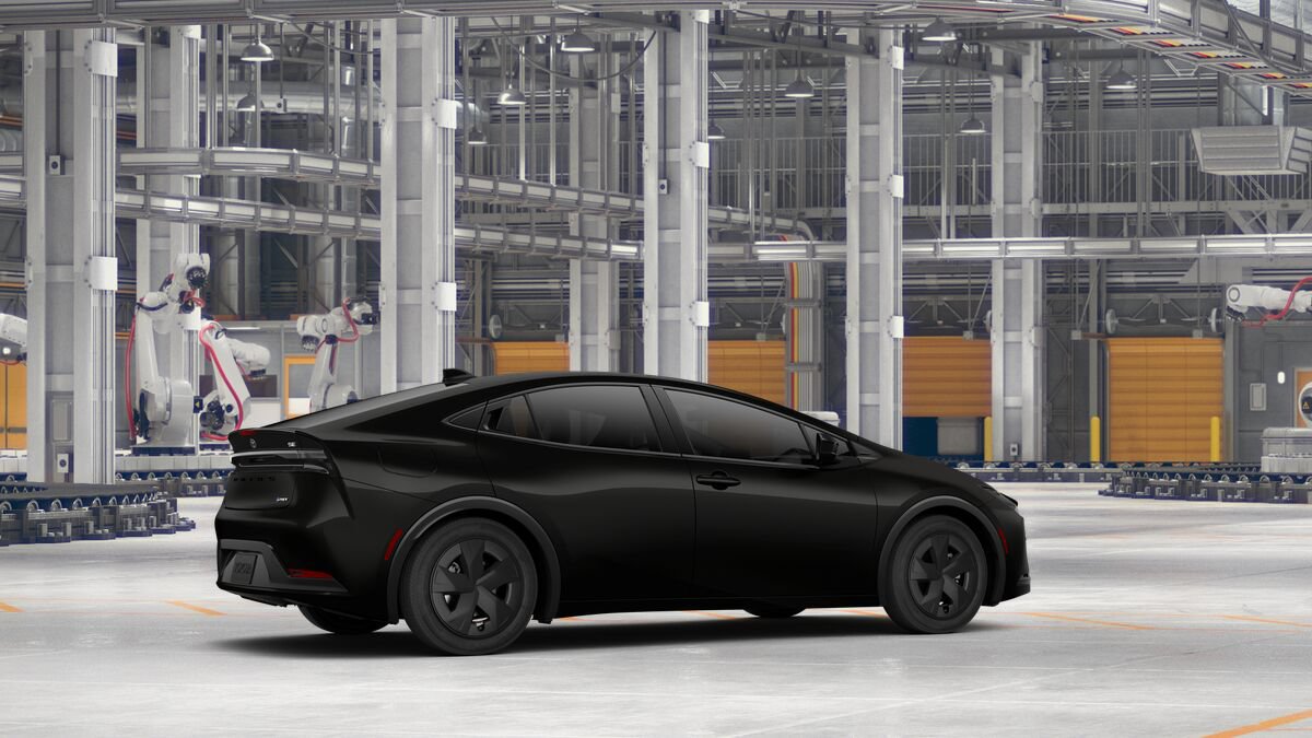 New 2027 Toyota Prius Plug-In Hybrid FWD image 11