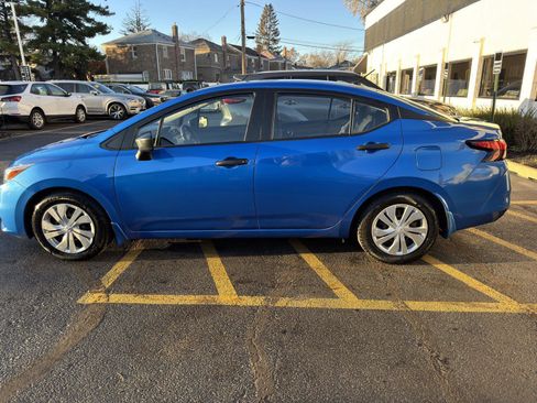 Used 2020 Nissan Versa S image 13