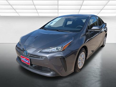 Used 2021 Toyota Prius LE FWD image 24