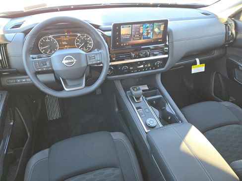 New 2026 Nissan Pathfinder SV image 13