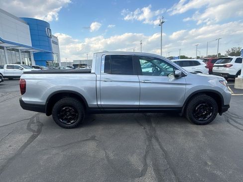Certified 2025 Honda Ridgeline RTL+ image 12