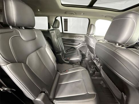 Used 2021 Jeep Grand Cherokee L Limited AWD/4WD image 44
