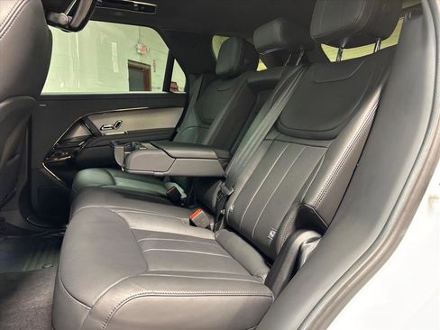 Used 2024 Land Rover Range Rover Sport SE image 26
