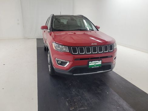 Used 2018 Jeep Compass Limited w/ Navigation Group AWD/4WD image 14