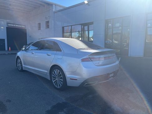 Used 2017 Lincoln MKZ Select w/ Select Plus Package image 4