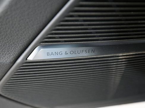 New 2026 Audi Q8 Prestige image 24