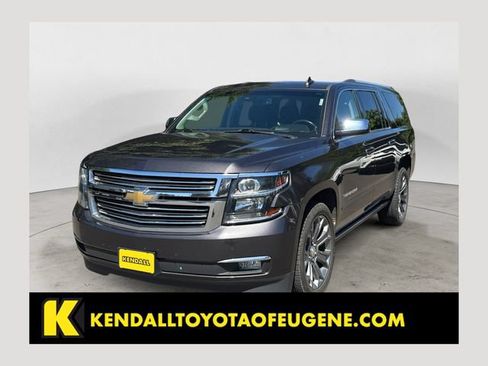 Used 2018 Chevrolet Suburban Premier AWD/4WD image 1