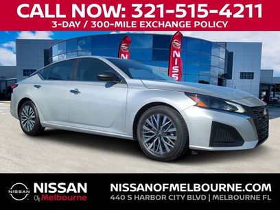 Used 2024 Nissan Altima 2.5 SV