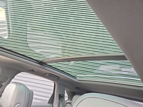 New 2026 Porsche Cayenne S image 15