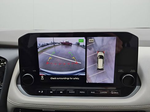 Used 2021 Nissan Rogue SL w/ Premium Package image 44