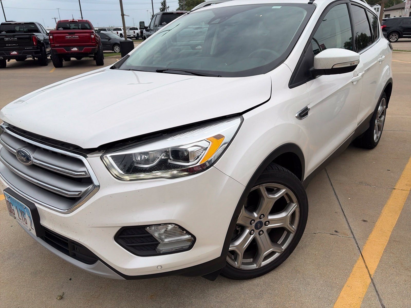 Used 2017 Ford Escape Titanium w/ Equipment Group 301A FWD image 1