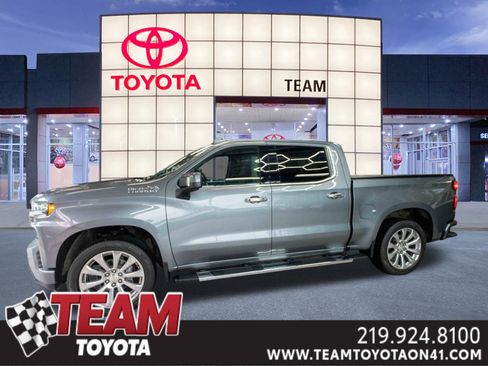 Used 2021 Chevrolet Silverado 1500 High Country w/ Technology Package image 1