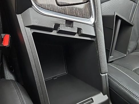 Used 2020 Buick Enclave Avenir image 37