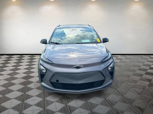 Used 2022 Chevrolet Bolt EUV LT w/ Driver Confidence Package FWD image 8