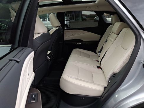 Used 2025 Lexus RX 350 AWD w/ Convenience Package image 11