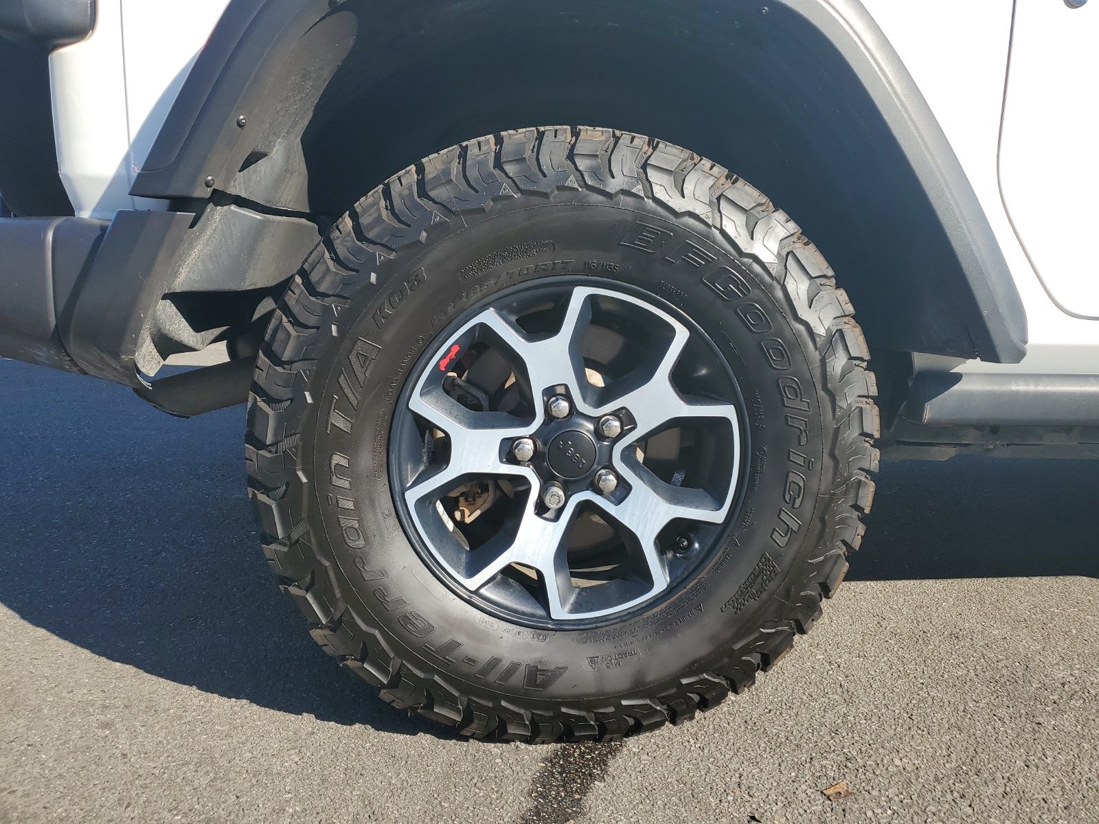 Used 2021 Jeep Wrangler Rubicon AWD/4WD image 5