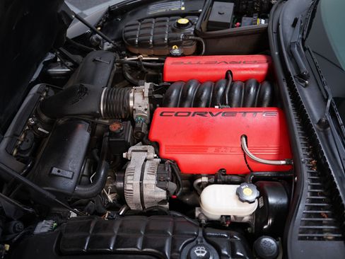 Used 2003 Chevrolet Corvette Z06 w/ Memory Package, 3 Drivers RWD image 26