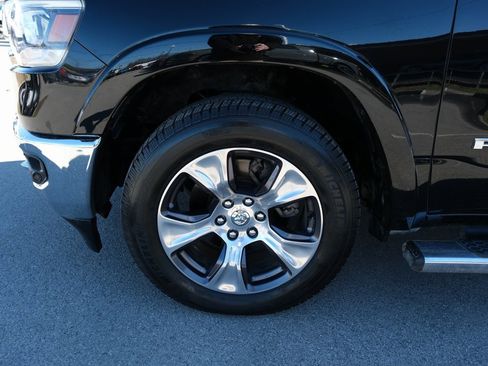 Used 2019 RAM 1500 Laramie image 13
