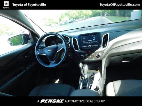 Used 2018 Chevrolet Equinox LT FWD image 6