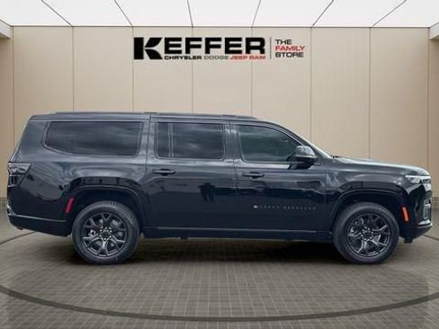 New 2026 Jeep Grand Wagoneer L Limited w/ Premium Group II AWD/4WD image 8