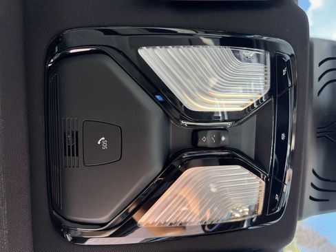 Used 2023 BMW i4 eDrive40 w/ M Sport Package RWD image 35