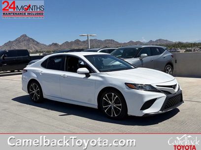 Used 2018 Toyota Camry SE w/ Convenience Package