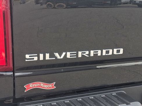 Used 2023 Chevrolet Silverado 2500 LTZ w/ Z71 Off-Road Package AWD/4WD image 30