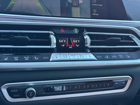 Used 2023 BMW X5 xDrive40i w/ Premium Package image 25