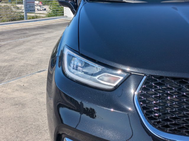 New 2026 Chrysler Pacifica Select FWD image 10