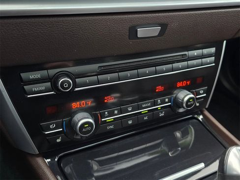 Used 2016 BMW 535i Gran Turismo image 28