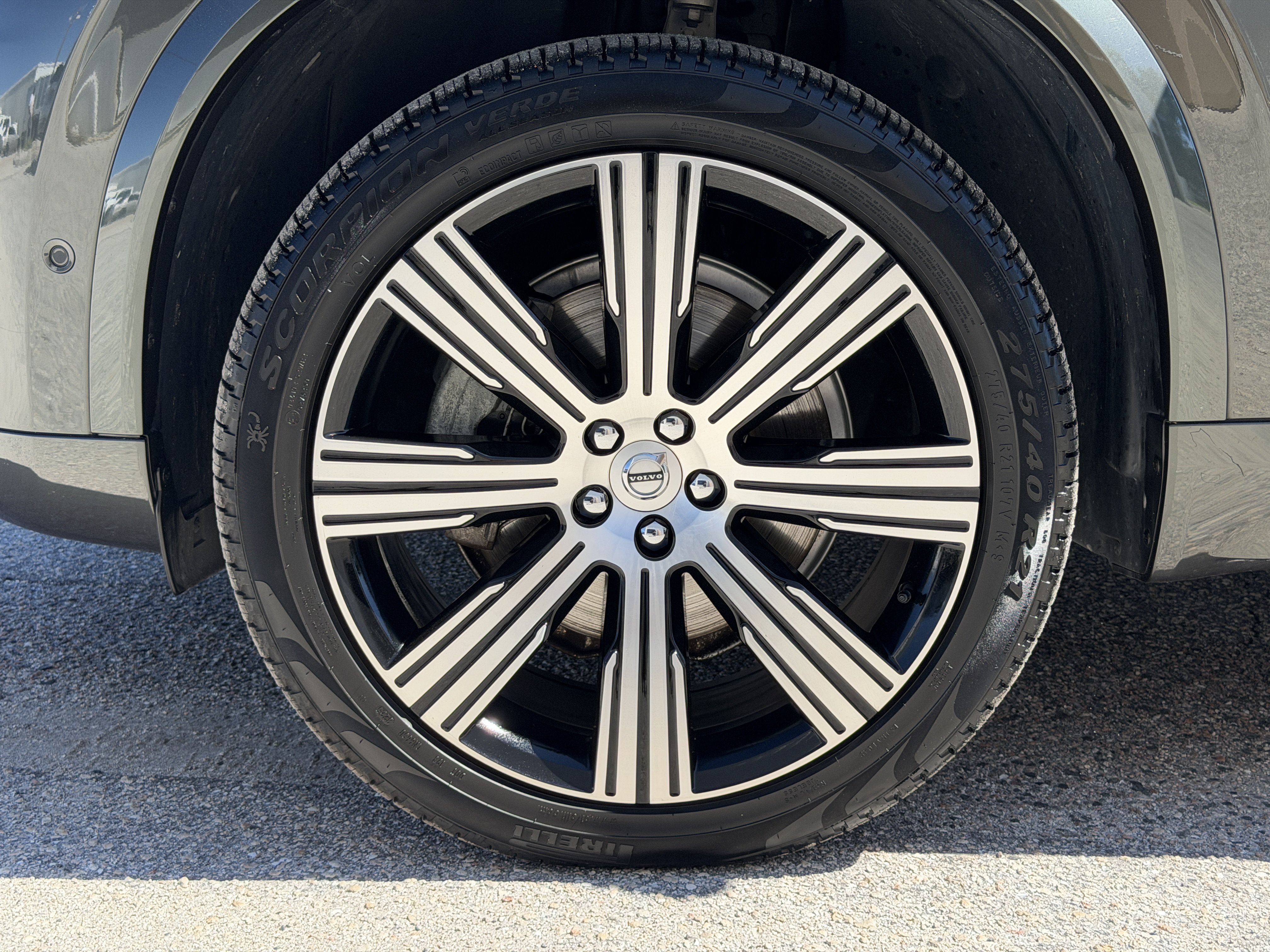 Used 2022 Volvo XC90 T6 Inscription w/ Lounge Package AWD/4WD image 38