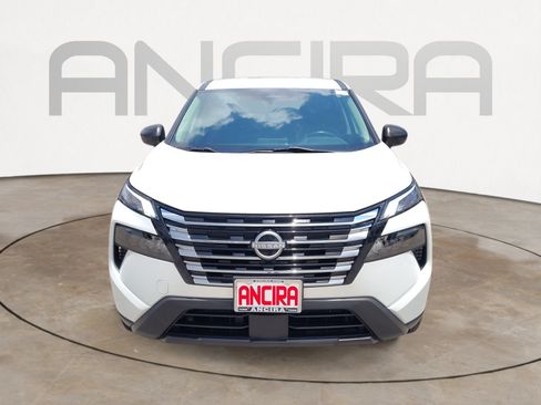 Certified 2024 Nissan Rogue S FWD image 8