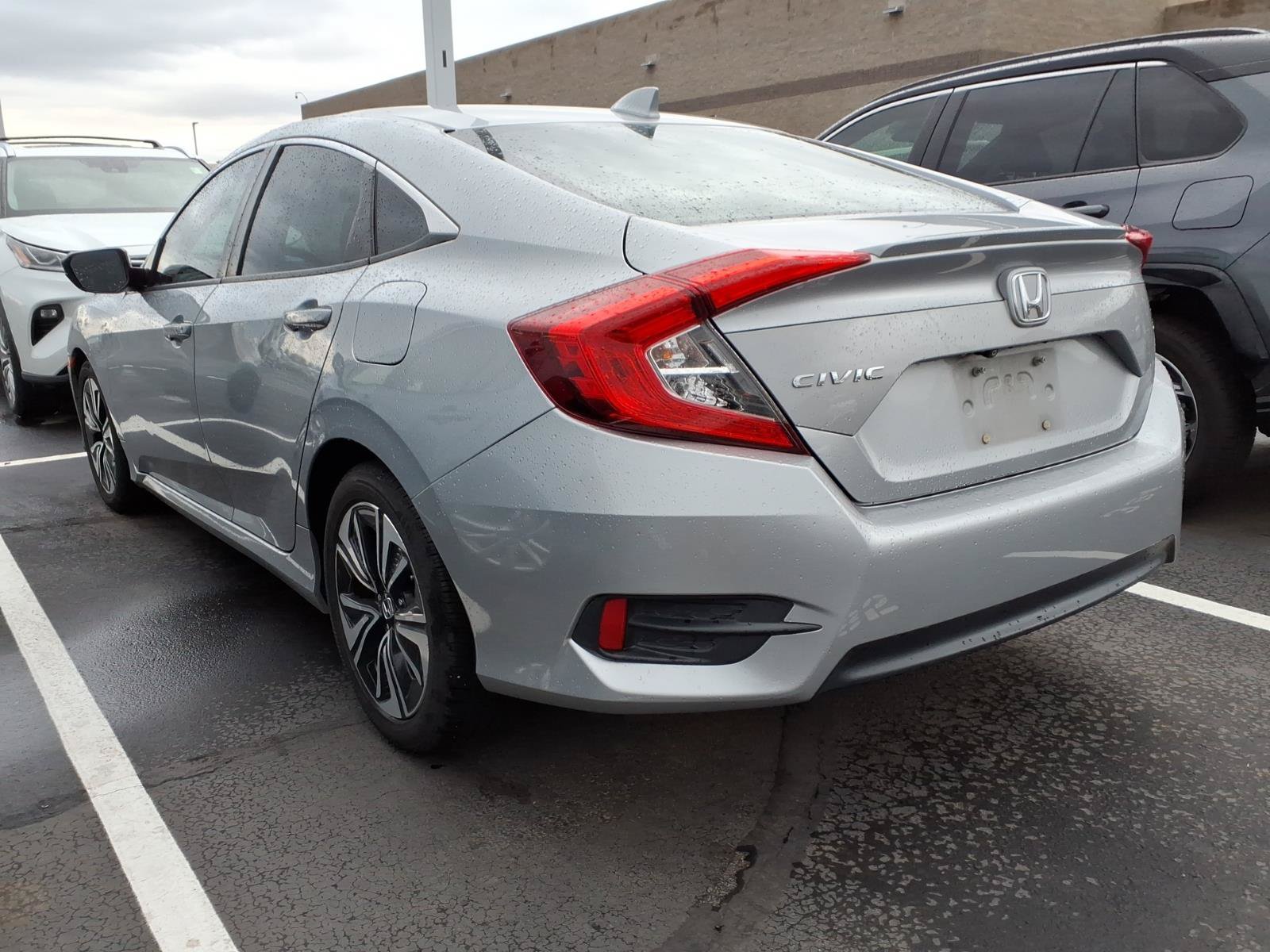 Used 2016 Honda Civic EX-T image 4