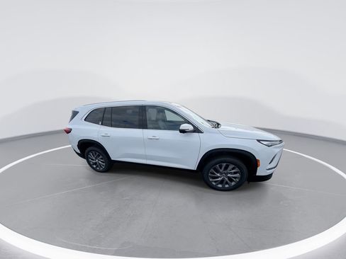 New 2026 Buick Enclave Preferred w/ Power Package AWD/4WD image 9