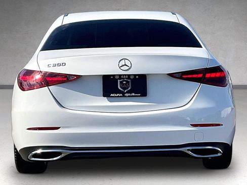 Used 2022 Mercedes-Benz C 300 Sedan image 4