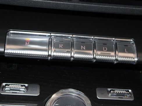 Used 2024 Lincoln Nautilus Reserve image 44